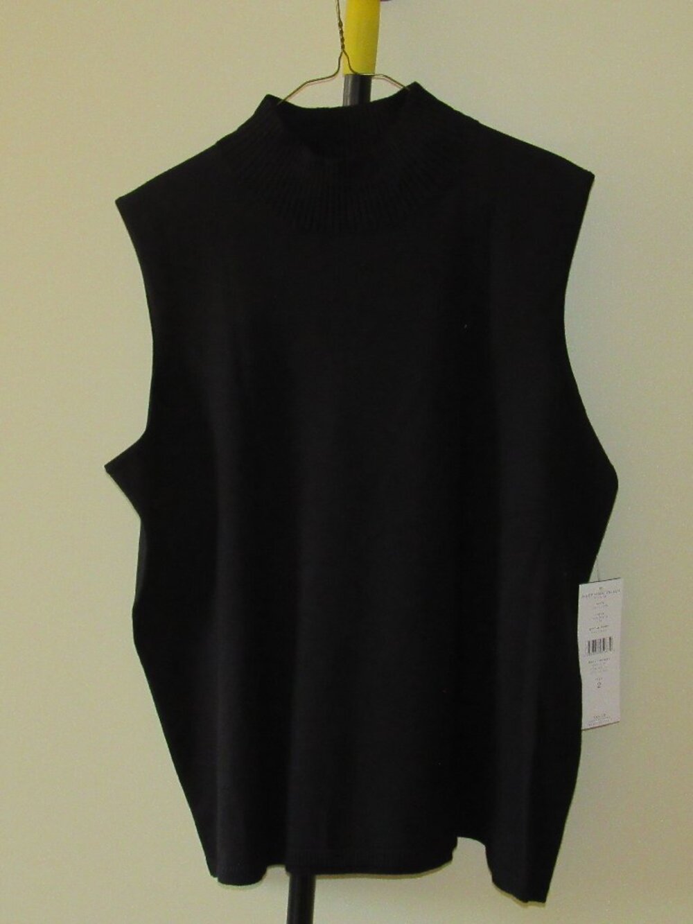 Ladies Turtle Neck Sweater, Size 2, Black, Josephine Chaus